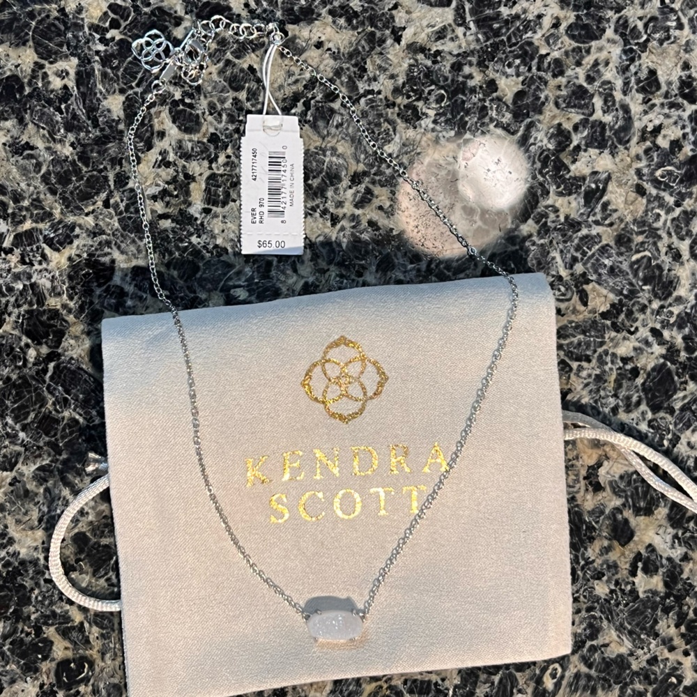 Kendra Scott Silver Ever Silver Pendant Necklace with Iridescent Drusy